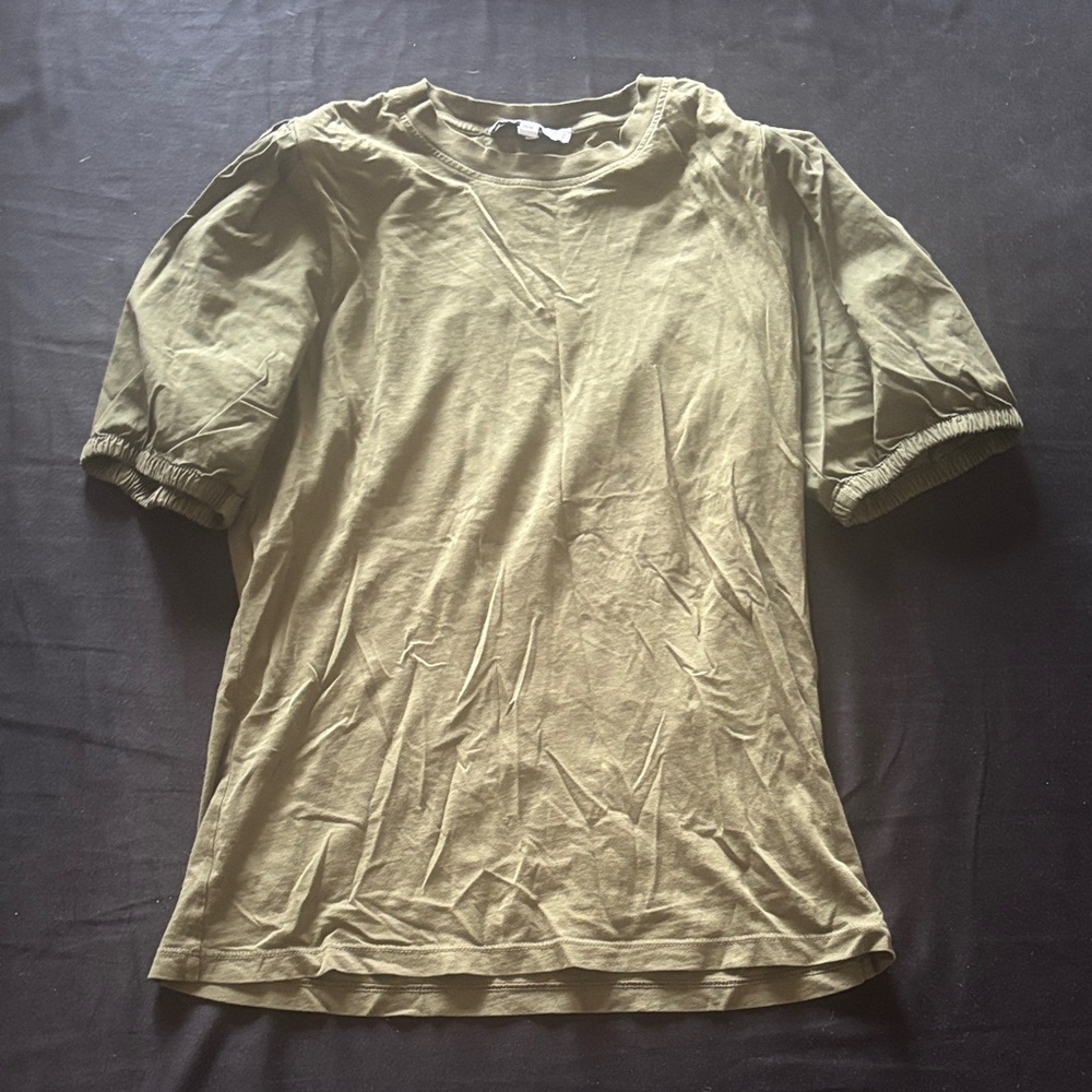 Women’s Olive Green Puffed Sleeves Shirt